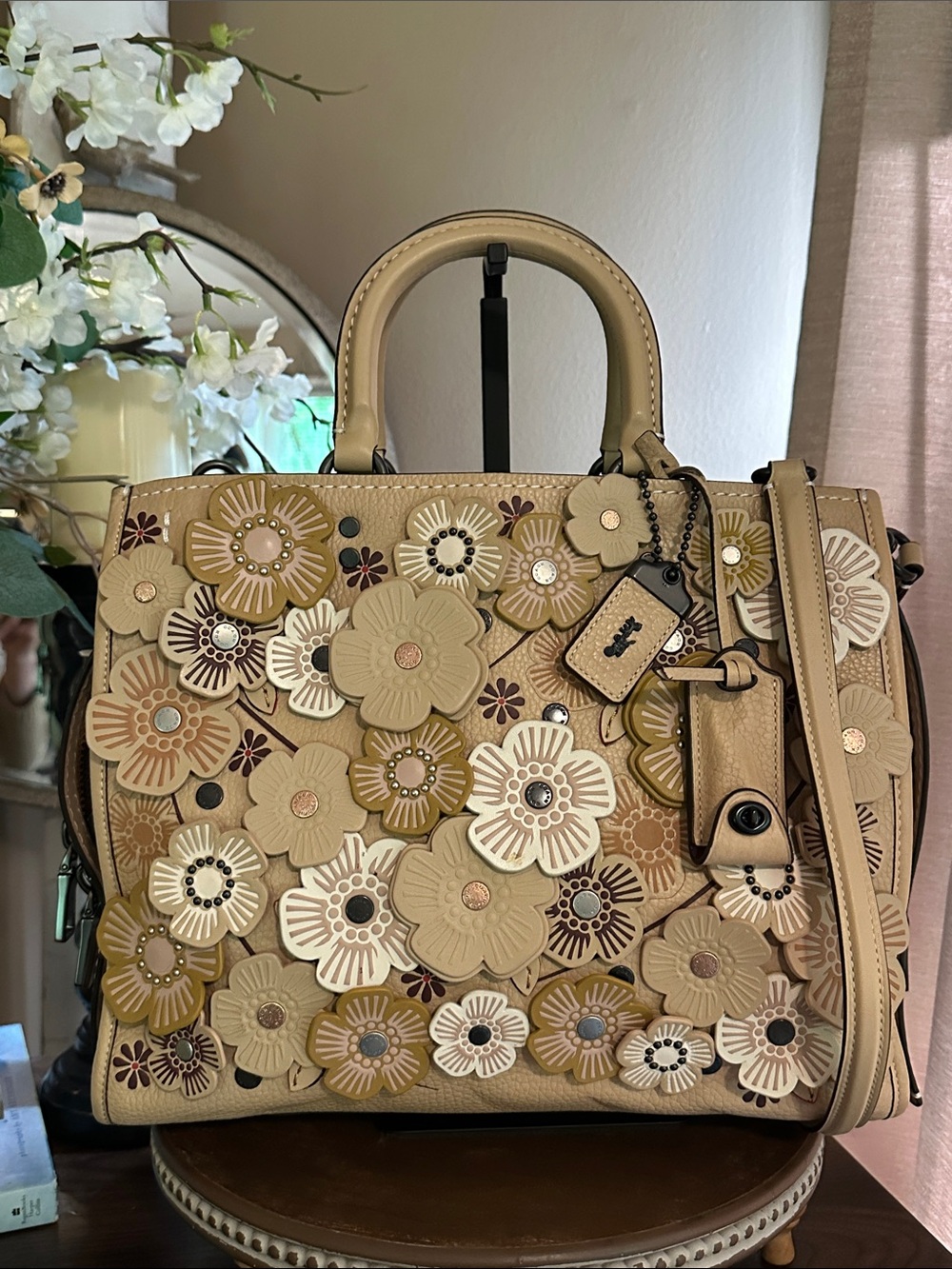 Coach 1941 Rogue 31 Bag with Tea Rose Appliqué | Beechwood - Picture 4 of 17
